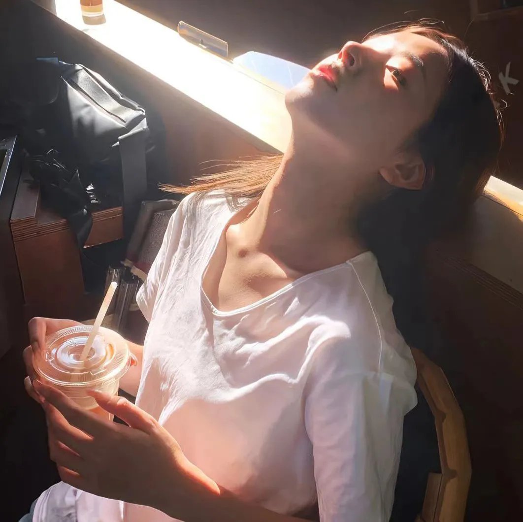 拉链拉下来